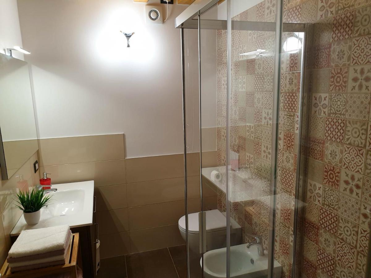 Dimora Rosso San Zeno - Wifi Veloce E Adatto Per Famiglie Verona Exterior foto